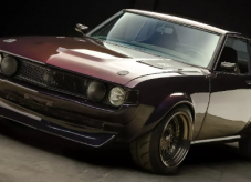 1977年丰田Celica与S2000发动机互换午夜紫III油漆恰到好处